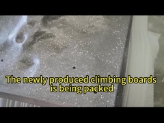 Unterhaltungs-erwachsener Felsen-Innenkletterwand-hölzernes Stahlharz ISO9001 ISO14001